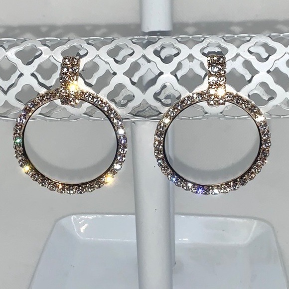 🛍Luxurious Earrings - Picture 1 of 8